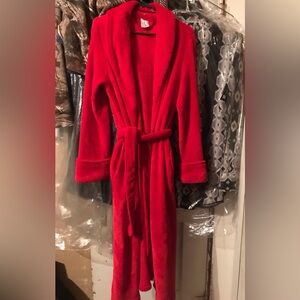 Secret treasures robe size S/CH